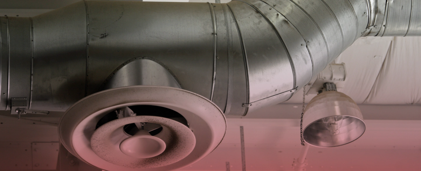 platinum duct on attached to a white ceiling - HVAC installers in Houston